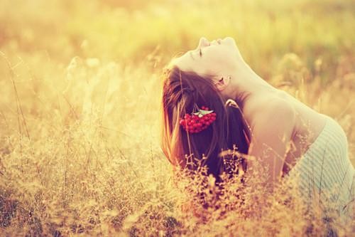 因为美女太多，所以国家禁止女性出国！她们被称为真人芭比!